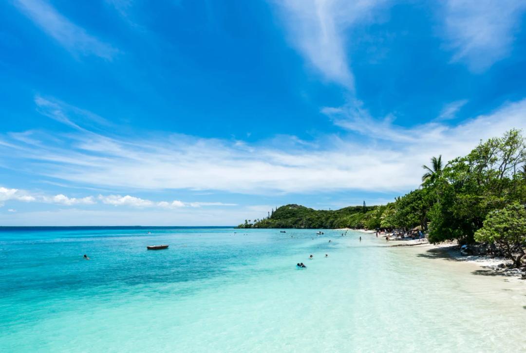 https://media.leisurecom.com/cruise/image-2025-11-26-13-57-25.webp