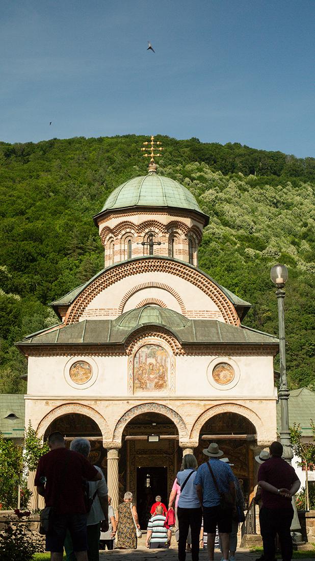 https://media.leisurecom.com/tour/tour-2026-09-19-23-36-24.jpg